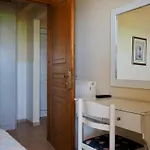 Iliopetro * モネンバシア