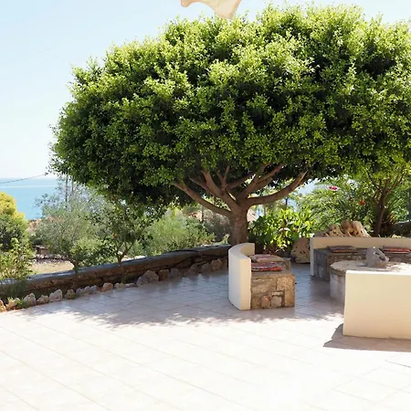 Iliopetro Апартаменты Монемвазия