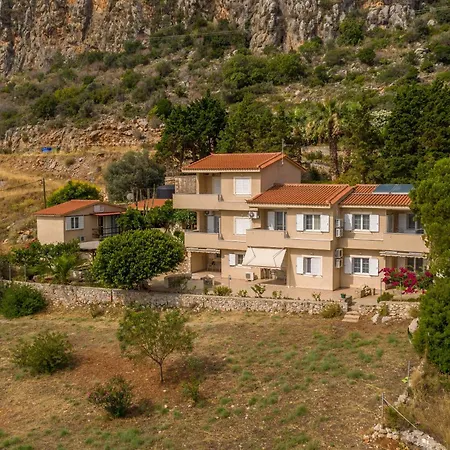 Апартаменты Iliopetro