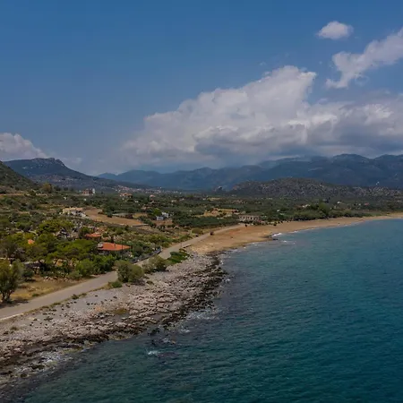 Iliopetro Апартаменты Монемвазия