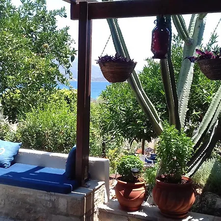 Iliopetro Апартаменты Монемвазия