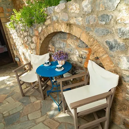 Apartment Iliopetro