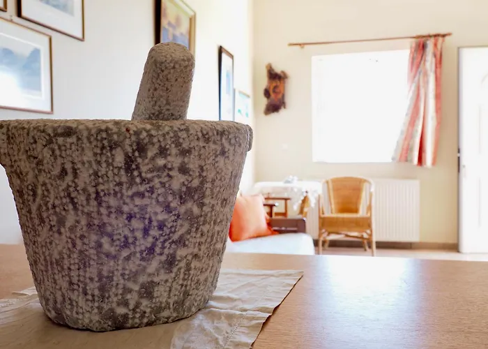 Iliopetro Apartman *